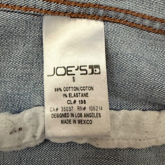Joe’s Women’s Distressed Frannie Relaxed Slightly Thrashed Denim Jacket Small - Picture 14 of 16